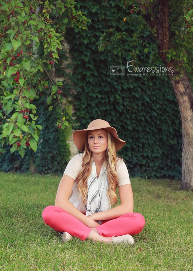 Seniors portrait by Expressions by Ashton, photo 1